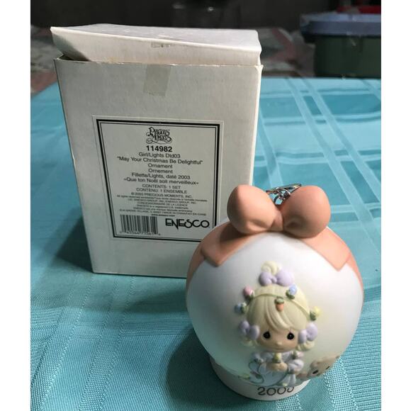 Avon Precious Momens Girl/Lights May Your Christmas Be Delightful Ornament 2003 - Picture 2 of 2